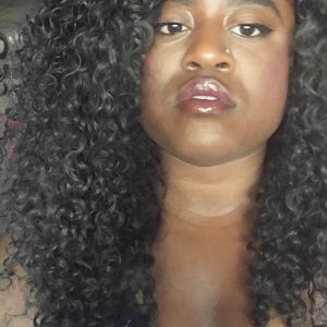 Meet your Posher, Alexandria